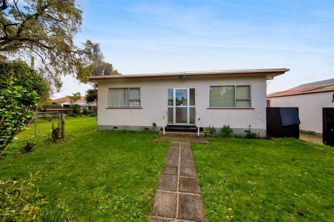 Photo of property in 188 South Road, Hawera, 4610