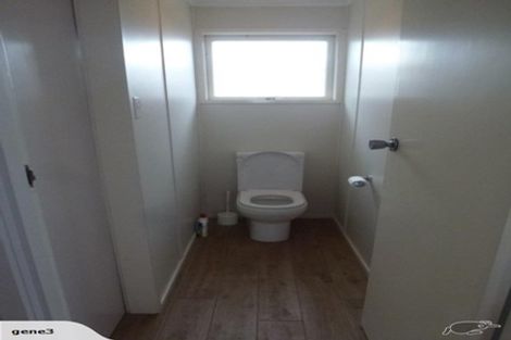 Photo of property in 9 Queen Street, Riverhead, 0820