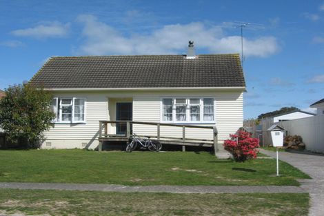Photo of property in 22 Brian Avenue, Wairoa, 4108