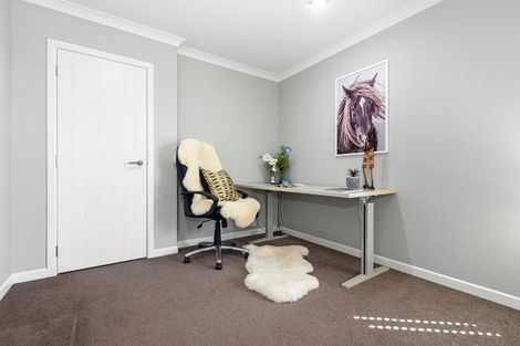 Photo of property in 54 Somerton Drive, Huntington, Hamilton, 3210