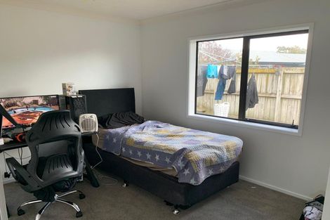 Photo of property in 4 Trillick Place, Tuakau, 2121