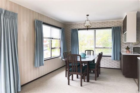 Photo of property in 42 Miltonia Avenue, Te Atatu South, Auckland, 0610