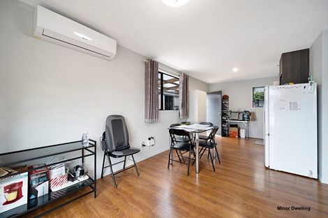 Photo of property in 27 Kohekohe Street, New Lynn, Auckland, 0600