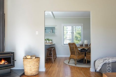 Photo of property in 29 Cambridge Road, Riverhead, 0820