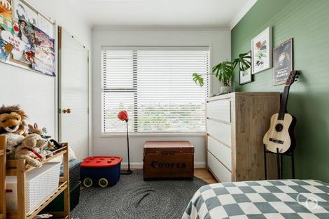 Photo of property in 70 Hinewa Road, Otumoetai, Tauranga, 3110