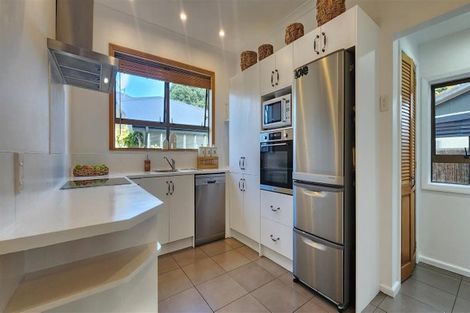 Photo of property in 29 Peddie Street, Taradale, Napier, 4112