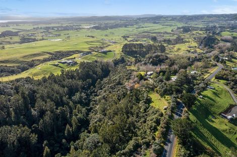 Photo of property in 370 Rimmer Road, Helensville, 0875
