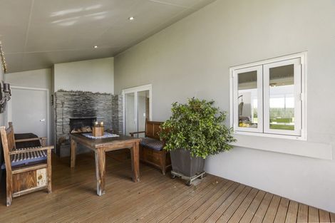 Photo of property in 203 Nine Mile Road, Riversdale, 9776