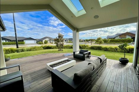 Photo of property in 2 Harrison Close, Cambridge, 3434