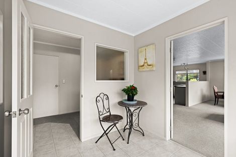 Photo of property in 4 Padfield Place, Havelock North, 4130
