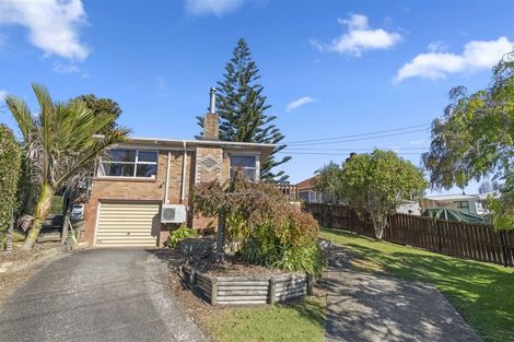 Photo of property in 16 Dreadon Road, Manurewa, Auckland, 2102