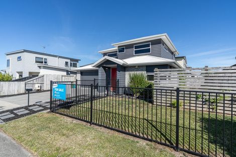 Photo of property in 34 Glaisdale Crescent, Flagstaff, Hamilton, 3210
