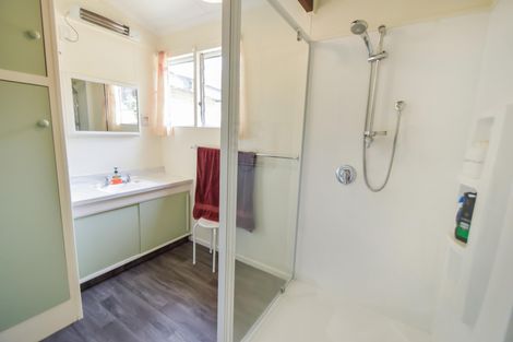 Photo of property in 32 Black Peak Road, Omarama, 9412