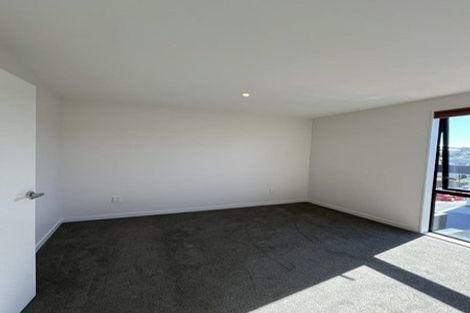 Photo of property in 17/6u Oswald Crescent, Paparangi, Wellington, 6037