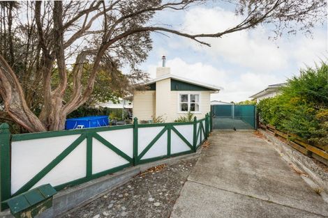 Photo of property in 3 Hunter Street, Milson, Palmerston North, 4414
