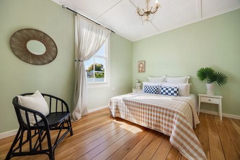 Photo of property in 110 Victoria Street, Cambridge, 3434