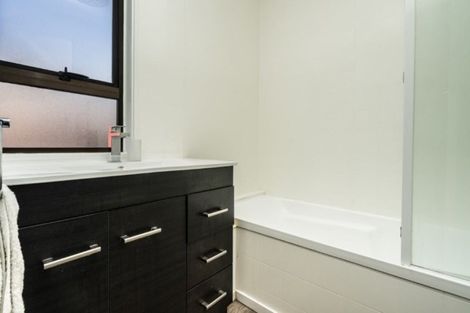 Photo of property in 524 Marine Parade, South New Brighton, Christchurch, 8062