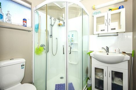 Photo of property in 1 Commins Road, Onerahi, Whangarei, 0110