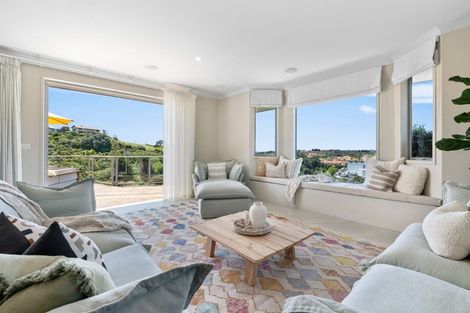 Photo of property in 64 Balboa Drive, Matakatia, Whangaparaoa, 0930
