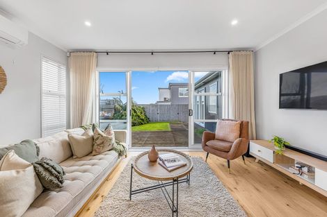 Photo of property in 27 Whenuapai Drive, Whenuapai, Auckland, 0618