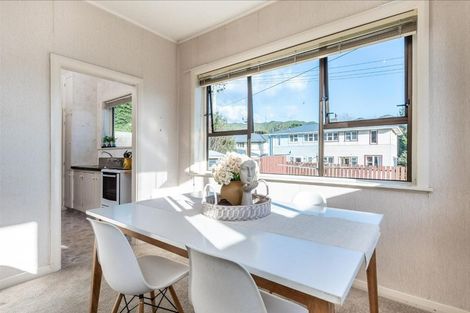 Photo of property in 8 Bould Street, Johnsonville, Wellington, 6037