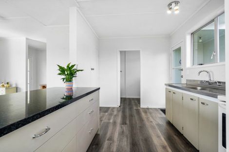 Photo of property in 11 Holmes Street, Nawton, Hamilton, 3200