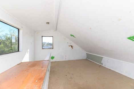 Photo of property in 3 Pendlebury Street, Green Bay, Auckland, 0604