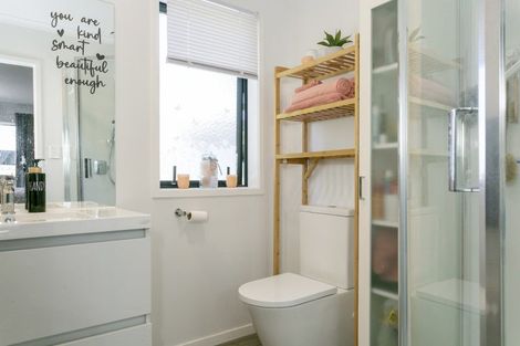 Photo of property in 5a Kotare Street, Hilltop, Taupo, 3330