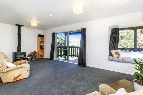 Photo of property in 5b Tahurangi Place, Spotswood, New Plymouth, 4310