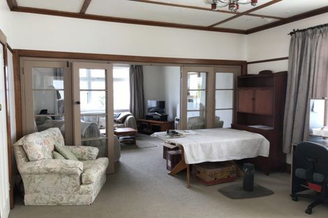 Photo of property in 76 Mitchell Street, Brooklyn, Wellington, 6021