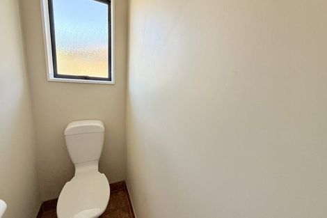 Photo of property in 10 Exotic Place, Massey, Auckland, 0614