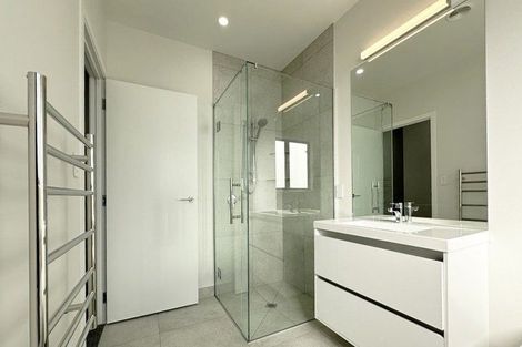 Photo of property in 17 George Yee Place, Taradale, 4112