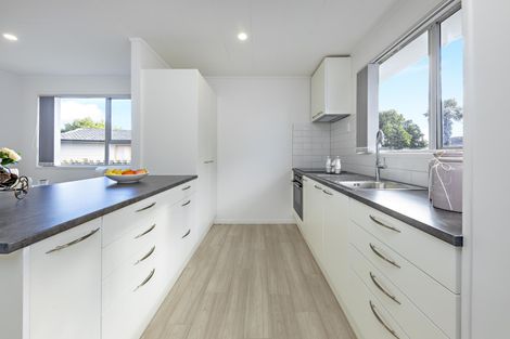 Photo of property in 21 Heathberry Close, Papatoetoe, Auckland, 2025