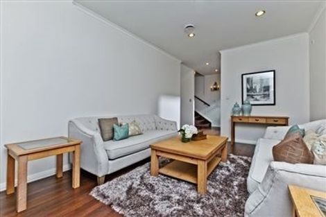 Photo of property in 52 Laurel Oak Drive, Schnapper Rock, Auckland, 0632