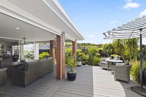 Photo of property in 2 Westmuir Crescent, Pokeno, 2402