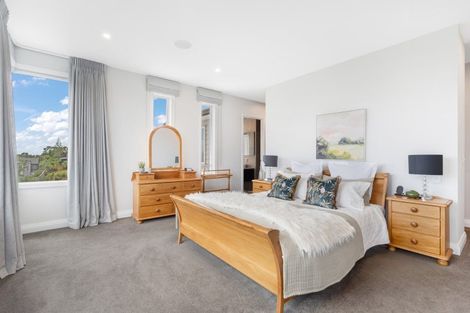 Photo of property in 62 Armstrong Farm Drive, East Tamaki Heights, Auckland, 2016