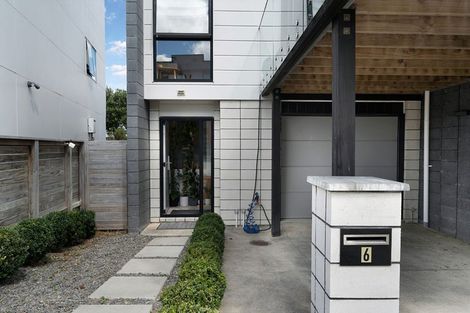 Photo of property in 6 Meritage Lane, Te Atatu South, Auckland, 0610