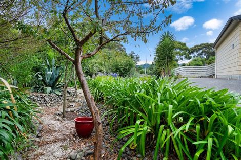 Photo of property in 208 Mazengarb Road, Paraparaumu, 5032