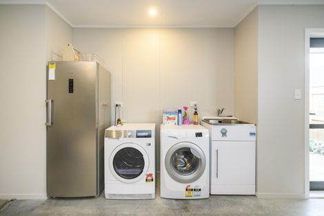 Photo of property in 96 Pharazyn Street, Feilding, 4702