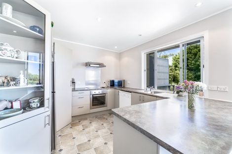Photo of property in 275 Mahurangi East Road, Snells Beach, 0920
