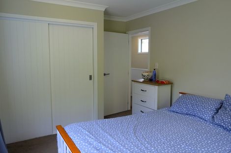 Photo of property in 102u3 Chester Road, Tawa, Wellington, 5028