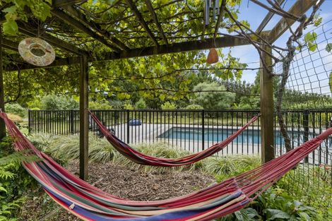 Photo of property in 1096 Egmont Road, Egmont Village, New Plymouth, 4372