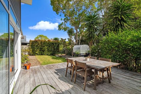 Photo of property in 37 Cape Cod Drive, Gulf Harbour, Whangaparaoa, 0930