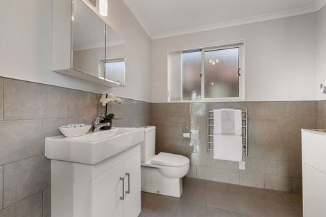 Photo of property in 61 Salford Street, Newlands, Wellington, 6037