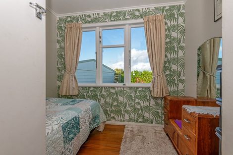 Photo of property in 3 Glasgow Street, Takaro, Palmerston North, 4412