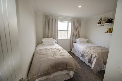 Photo of property in 10 Phoenix Place, Cromwell, 9310