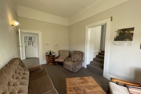 Photo of property in 28 Maarama Crescent, Aro Valley, Wellington, 6021