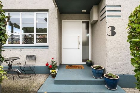 Photo of property in 53 Manor Place, Dunedin Central, Dunedin, 9016