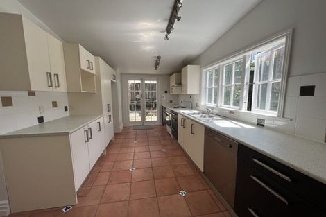 Photo of property in 1/29 Wolsley Avenue, Milford, Auckland, 0620