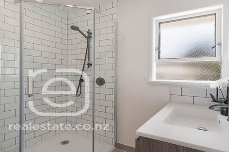 Photo of property in 60 Hilling Street, Titirangi, Auckland, 0604